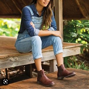 OluKai Kualona Chelsea Boot